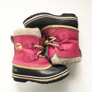 Little girls Sorel boots